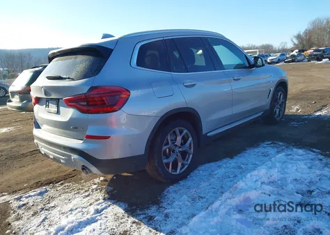 2021 BMW X3 xDrive30I z USA, uszkodzony, nr VIN 5UXTY5C07M9H77454